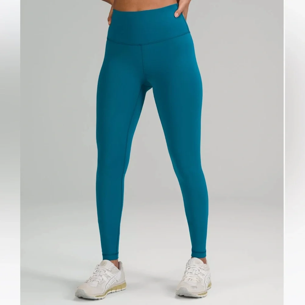 Lululemon Wunder Train high rise tight 28 inch inseam size 8 color capri - Picture 1 of 5